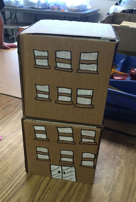 making buildings out of cardboard